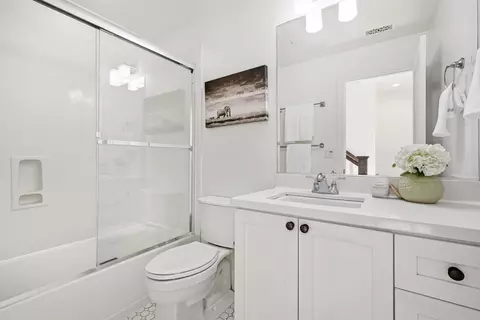 Bath - 606 Allerton Loop, Campbell, CA 95008 photo 4 of 5