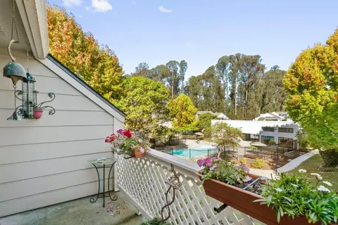 Exterior - 2607 Willowbrook Ln 54, Aptos, CA 95003 photo 5 of 7