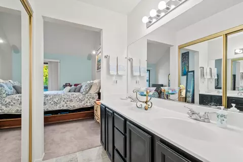 Bath - 2607 Willowbrook Ln 54, Aptos, CA 95003 photo 2 of 3