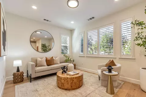 399 Charles Morris Ter, Sunnyvale, CA 94085