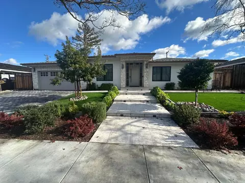 110 Lansberry Ct, Los Gatos, CA 95032
