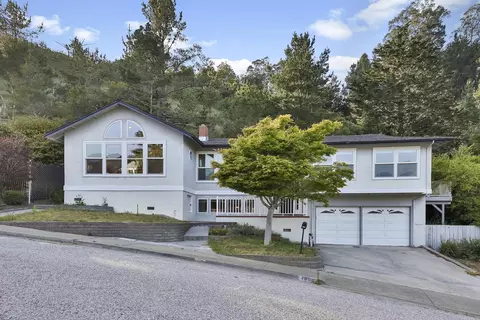 Exterior - 1050 Yosemite Dr, Pacifica, CA 94044 photo 2 of 15