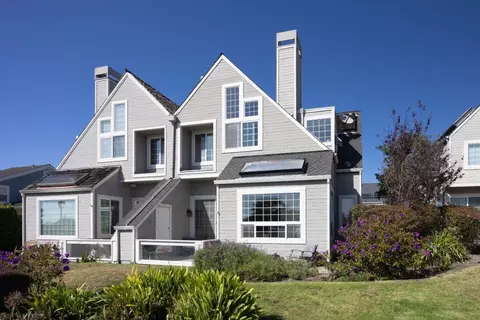 21 Merion Rd, Half Moon Bay, CA 94019