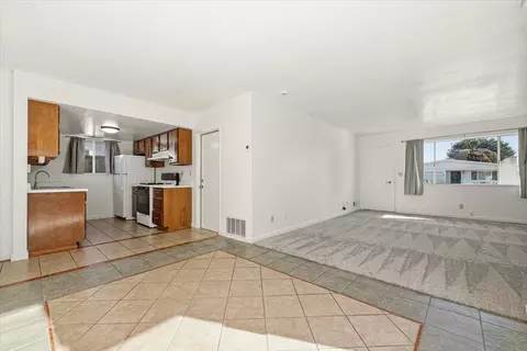 573 Cedar Dr, Watsonville, CA 95076 photo 6