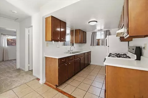 573 Cedar Dr, Watsonville, CA 95076 photo 9