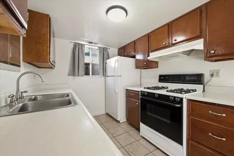 573 Cedar Dr, Watsonville, CA 95076 photo 10