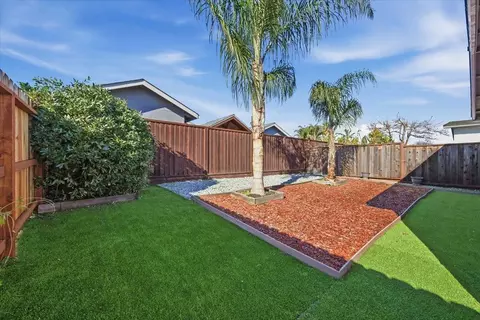 573 Cedar Dr, Watsonville, CA 95076 photo 18
