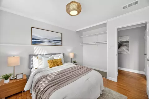 Bedroom - 422 Andover Dr, Pacifica, CA 94044 photo 6 of 10