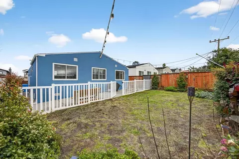 Exterior - 422 Andover Dr, Pacifica, CA 94044 photo 11 of 19