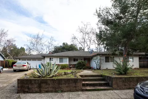 10252 Creston Dr, Cupertino, CA 95014