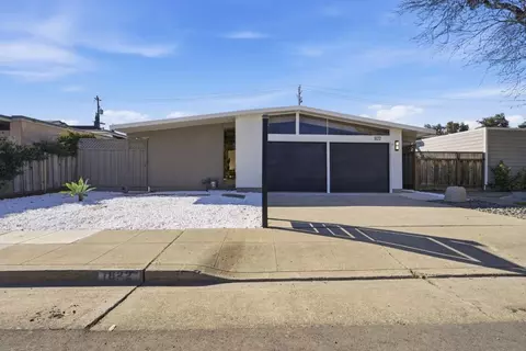 1622 Eleanor Dr, San Mateo, CA 94402