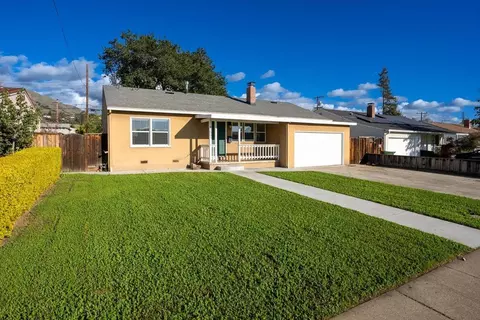 752 Linda Flora St, San Jose, CA 95127
