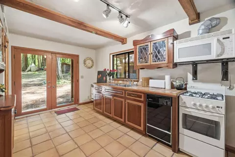 Kitchen - 41 Back Rd, La Honda, CA 94020 photo 5 of 6