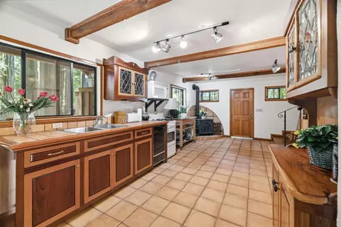 Kitchen - 41 Back Rd, La Honda, CA 94020 photo 4 of 6
