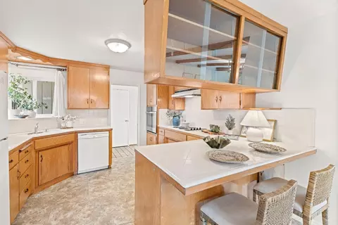 Kitchen - 751 W 6th St, Gilroy, CA 95020 photo 1 of 5