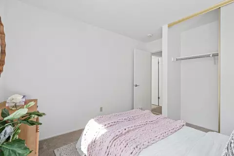 Bedroom - 320 Vallejo Dr 22, Millbrae, CA 94030 photo 2 of 5