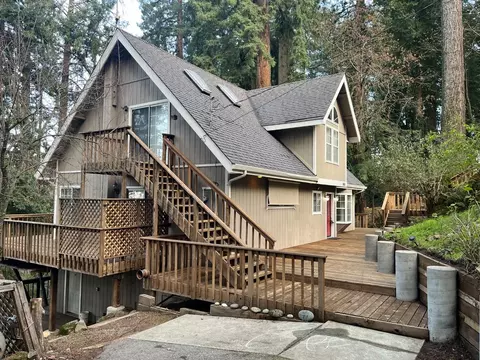 18165 Santa Ana Rd, Los Gatos, CA 95033