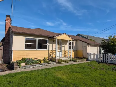 1141 Hiller St, Belmont, CA 94002