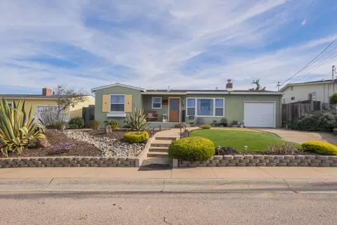 Exterior - 2080 Buchanan St, Seaside, CA 93955 photo 2 of 8