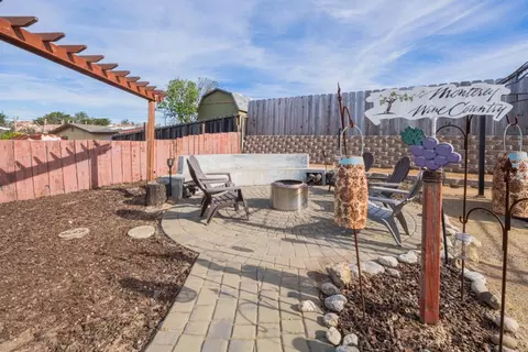Exterior - 2080 Buchanan St, Seaside, CA 93955 photo 7 of 8
