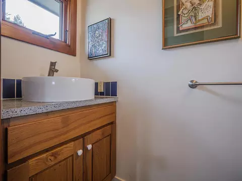 Bath - 1584 Tindall Ranch Rd, Corralitos, CA 95076 photo 3 of 5