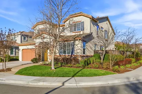 18800 Paprika Dr, Morgan Hill, CA 95037