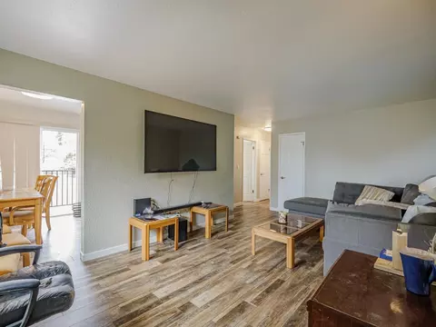 Living - 5058 Wilder Dr, Soquel, CA 95073 photo 4 of 8