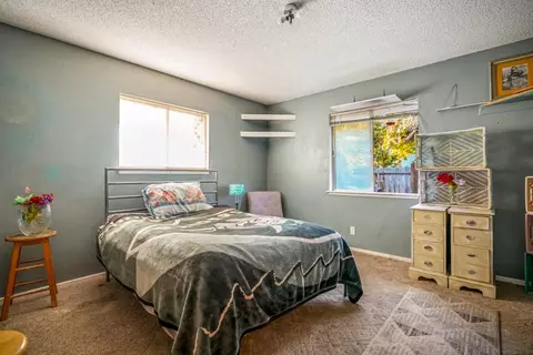 Bedroom - 5425 Jigger Dr, Soquel, CA 95073 photo 6 of 6