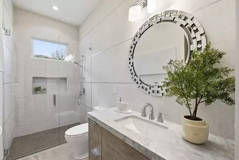 Bath - 331 Stevick Dr, Atherton, CA 94027 photo 1 of 10