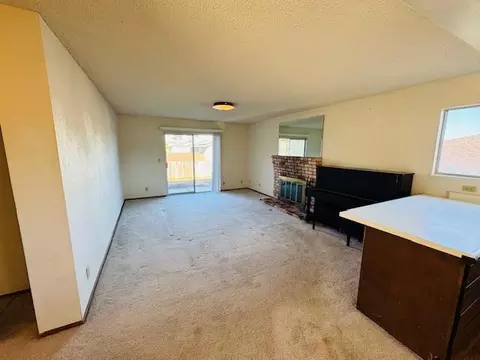 Living - 3003 Crescent St, Marina, CA 93933 photo 3 of 4