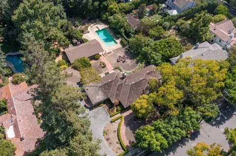 2001 Bryant St, Palo Alto, CA 94301