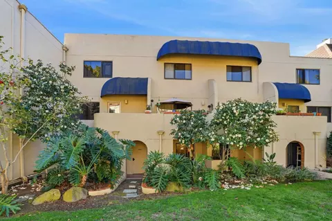 153 California Ave F107, Palo Alto, CA 94306