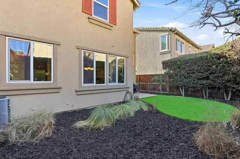 Exterior - 45 Angra Way, Gilroy, CA 95020 photo 8 of 10