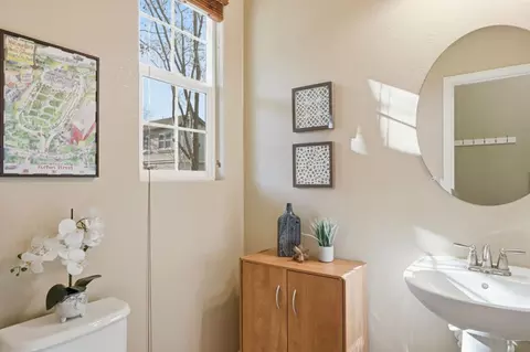 Bath - 45 Angra Way, Gilroy, CA 95020 photo 2 of 5