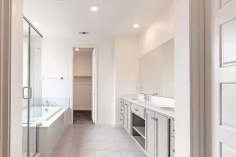 Entry Way - 17014 Tupper St, Lathrop, CA 95330 photo 3 of 3
