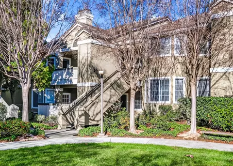 936 Owens Lake Dr, San Jose, CA 95123