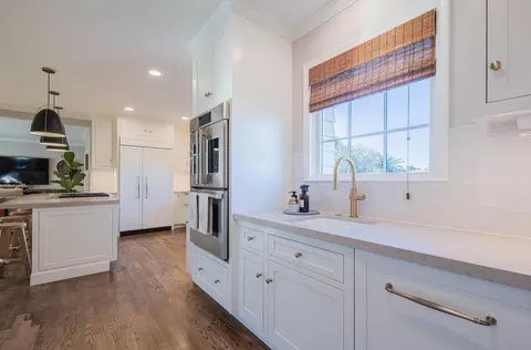 Kitchen - 202 Pine St, Salinas, CA 93901 photo 6 of 8