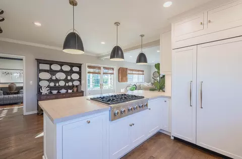 Kitchen - 202 Pine St, Salinas, CA 93901 photo 4 of 8