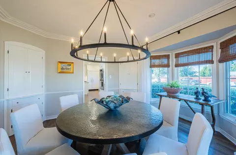 Dining - 202 Pine St, Salinas, CA 93901 photo 3 of 6