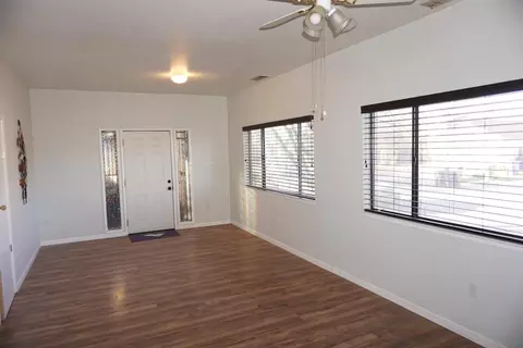 Living - 1016 Lombardy Dr, Modesto, CA 95351 photo 3 of 4