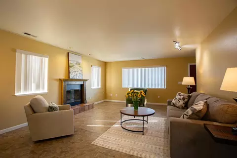 Living - 1336 Luxton St, Seaside, CA 93955 photo 3 of 7