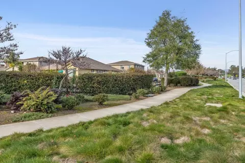 Exterior - 803 Sunrise Dr, Gilroy, CA 95020 photo 16 of 17