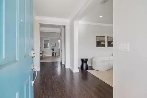 Entry Way - 803 Sunrise Dr, Gilroy, CA 95020 photo 1 of 12