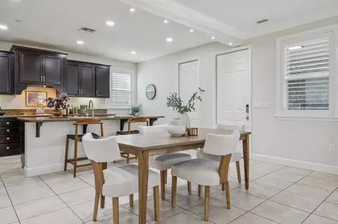 Dining - 803 Sunrise Dr, Gilroy, CA 95020 photo 5 of 6
