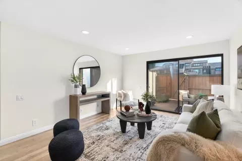 Living - 286 Hackamore Cmn, Fremont, CA 94539 photo 1 of 3
