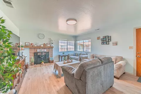 Living - 336 Rainier Dr, Salinas, CA 93906 photo 1 of 2