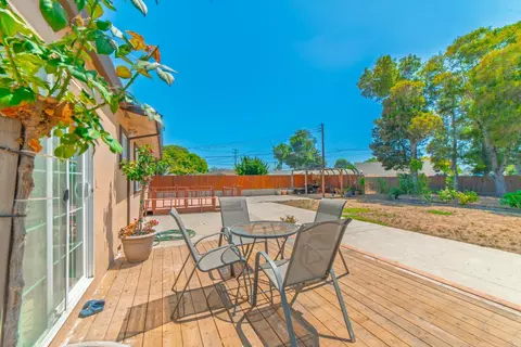 Exterior - 336 Rainier Dr, Salinas, CA 93906 photo 5 of 9