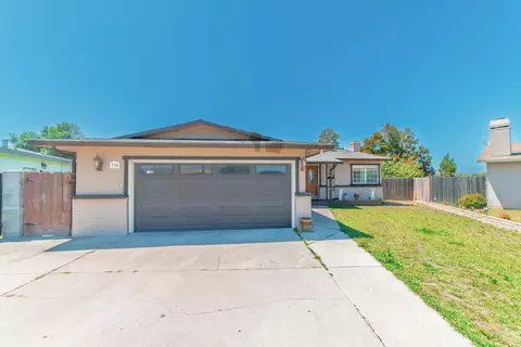 Exterior - 336 Rainier Dr, Salinas, CA 93906 photo 2 of 9