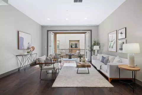 2423 Stearman Ln 2, San Jose, CA 95132