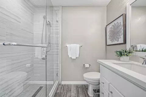 Bath - 63 Kathleen Ct, Pacifica, CA 94044 photo 4 of 4
